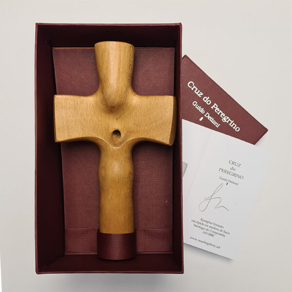 pilgrims-cross-with-box-and-certificate